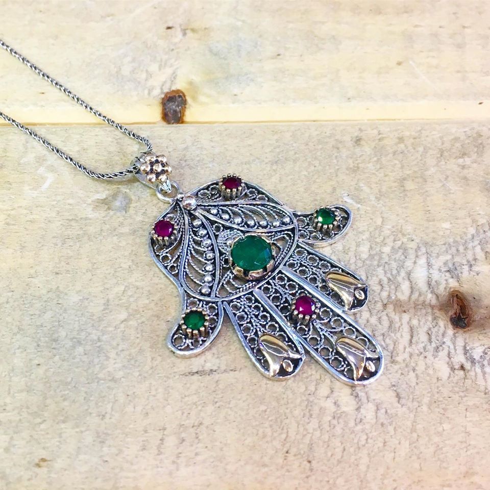 925 AYAR GÜMÜŞ TELKARİ İŞLEME FATMA ANA ELİ KOLYE