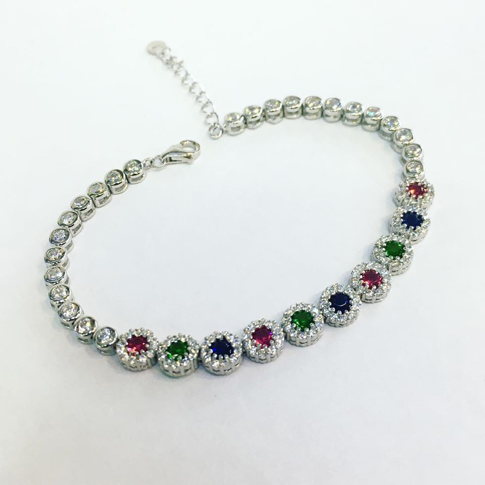 GÜMÜŞ RENKLİ ZİRKON TAŞLI BİLEKLİK