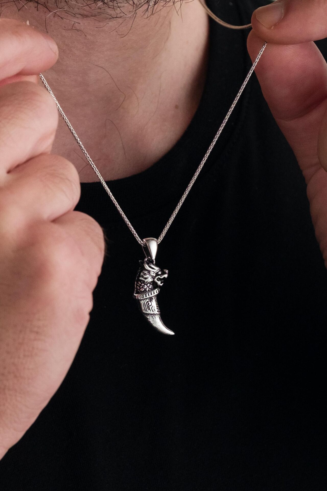 Gümüş Ejderha Dişi Dragon Erkek Kolye