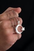 32 MM GÜMÜŞ AY YILDIZ BOMBELİ BAYRAK ERKEK KOLYE