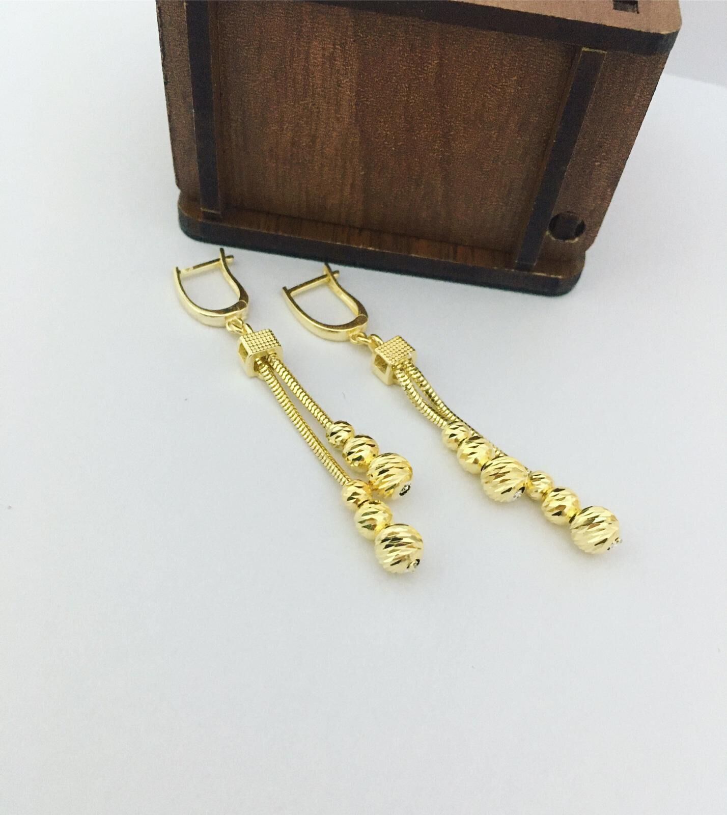 Dorika Model Sallantılı ALTIN Kaplama Gümüş İtalyan Küpe