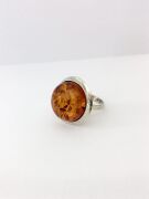 GÜMÜŞ ATEŞ KEHRİBAR YUVARLAK TAŞLI YÜZÜK