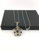 GÜMÜŞ TELKARİ ÇİÇEK KÖK SAFİR TAŞLI PARLAMENT MAVİSİ KOLYE