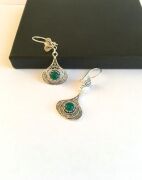 GÜMÜŞ YEŞİL AKİK TAŞLI TELKARİ KÜPE