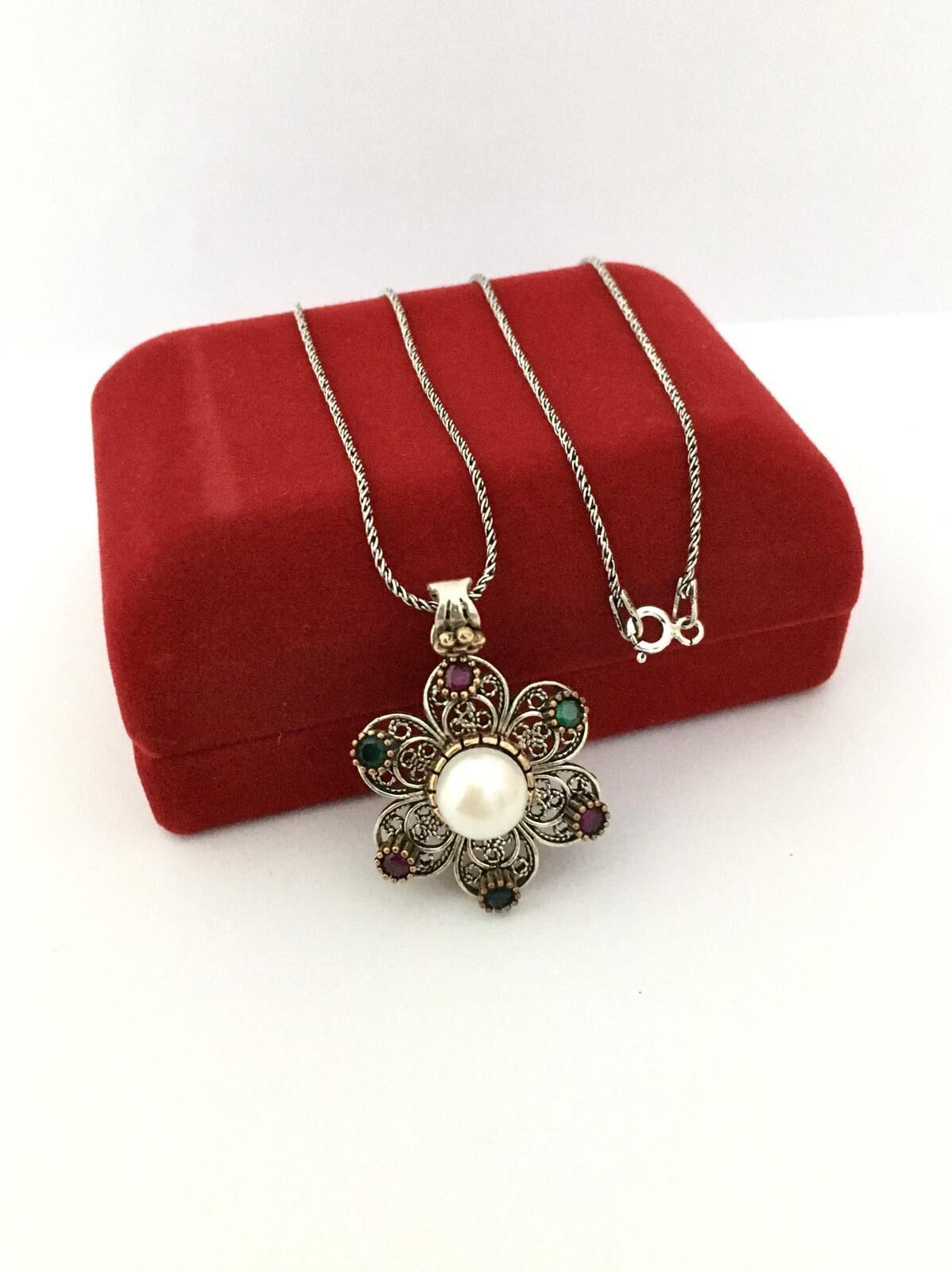 GÜMÜŞ TELKARİ ÇİÇEK İNCİ KOLYE