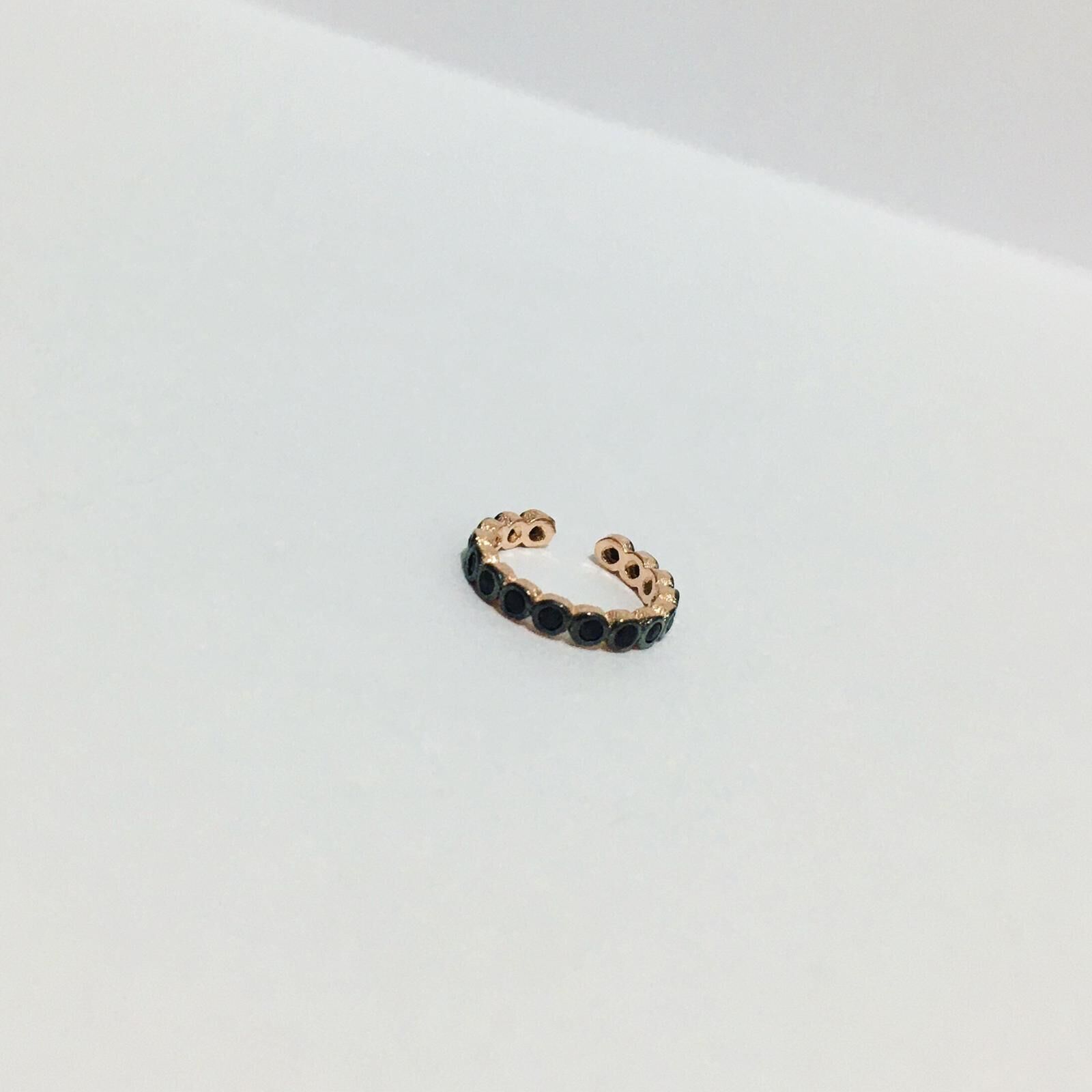 GÜMÜŞ ROSE SİYAH ZİRKON TAŞLI KIKIRDAK KÜPE