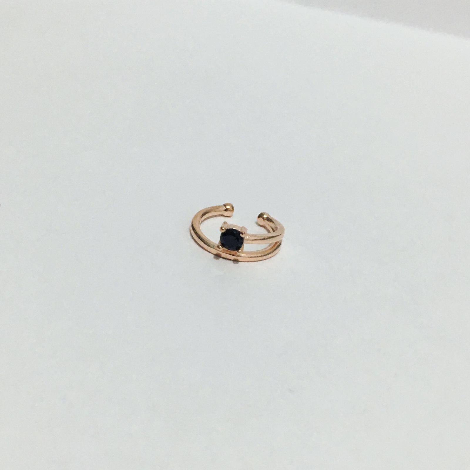 GÜMÜŞ ROSE SİYAH ZİRKON TAŞLI KIKIRDAK KÜPE