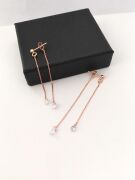 GÜMÜŞ ROSE ÇİFT ZİNCİRLİ ZİRKON TAŞLI KÜPE