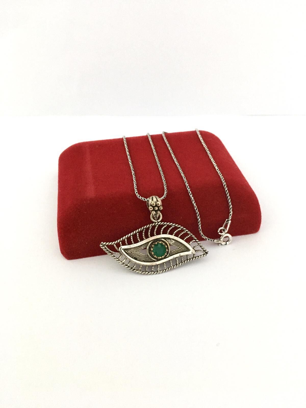 GÜMÜŞ TELKARİ GÖZ YEŞİL KÖK ZÜMRÜT TAŞLI KOLYE