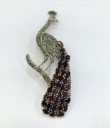 GÜMÜŞ MARKAZİT VE LAL GRANET TAŞLI TAVUS KUŞU BROŞ