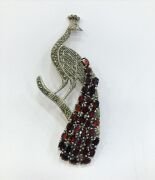 GÜMÜŞ MARKAZİT VE LAL GRANET TAŞLI TAVUS KUŞU BROŞ