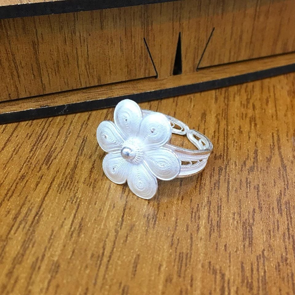 925 AYAR GÜMÜŞ TELKARİ PAPATYA YÜZÜK