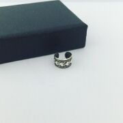 GÜMÜŞ ESKİTME KALPLİ HALKA KIKIRDAK KÜPE