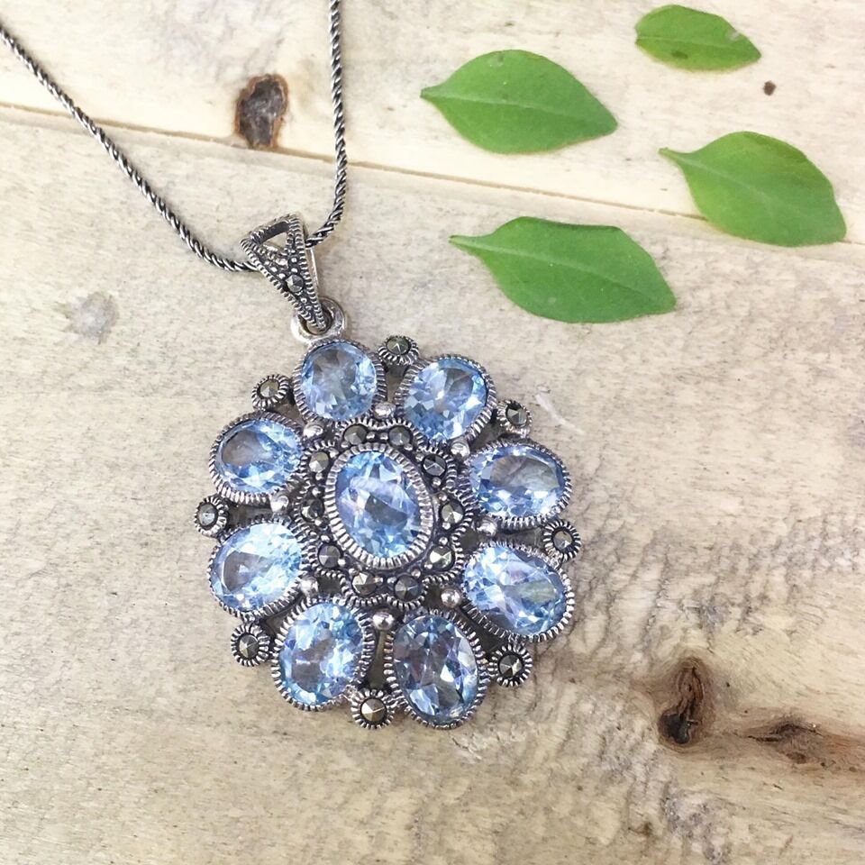 925 AYAR GÜMÜŞ MARKAZİT VE AÇIK TURKUAZ TOPAZ TAŞLI KOLYE