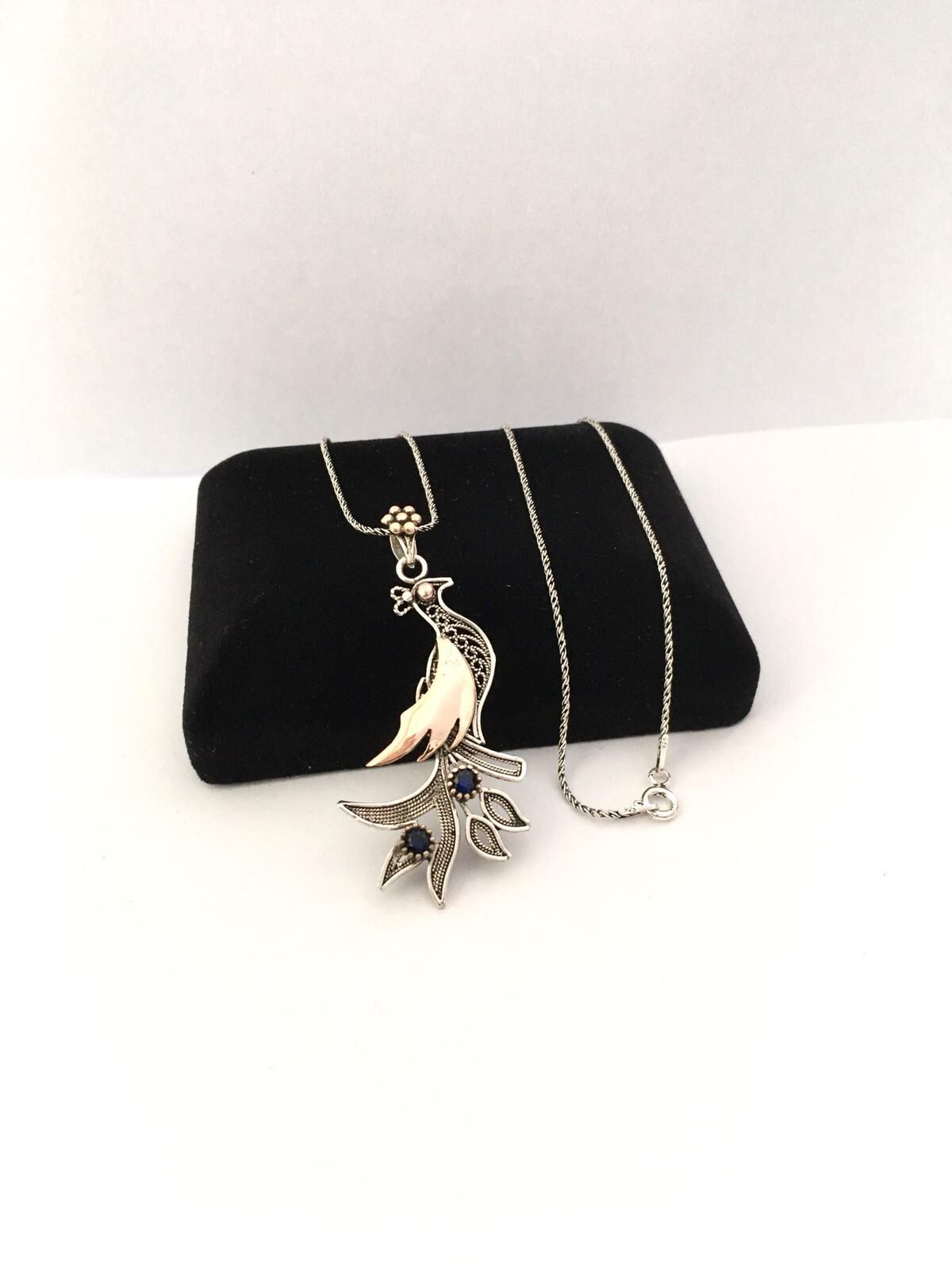 GÜMÜŞ TELKARİ TAVUZ KUŞU KOLYE