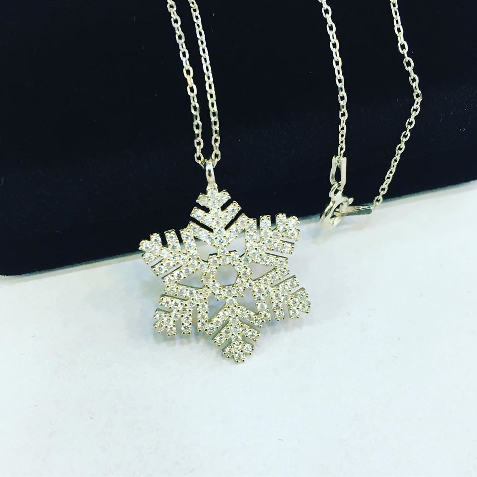 925 AYAR GÜMÜŞ KAR TANESİ KOLYE
