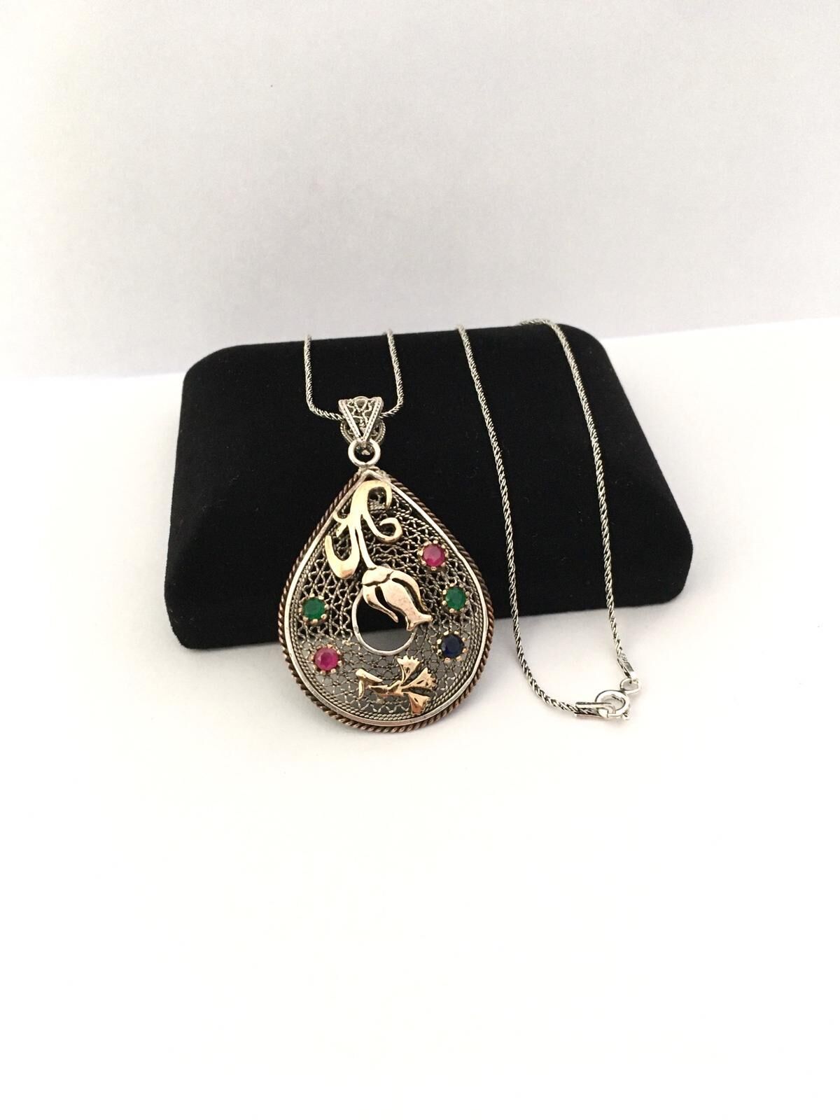 GÜMÜŞ LALE MOTİFLİ KOLYE