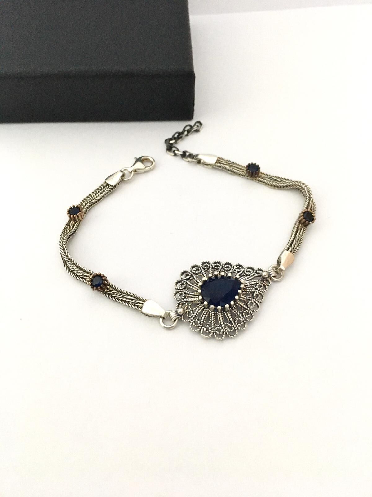 GÜMÜŞ TELKARİ SAFİR TAŞLI BİLEKLİK