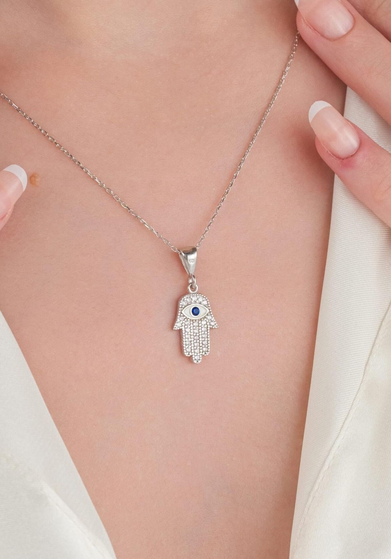 GÜMÜŞ FATMA ANA ELİ EL NAZAR BONCUKLU BONCUĞU  ZİRKON TAŞLI MAVİ GÖZ KOLYE