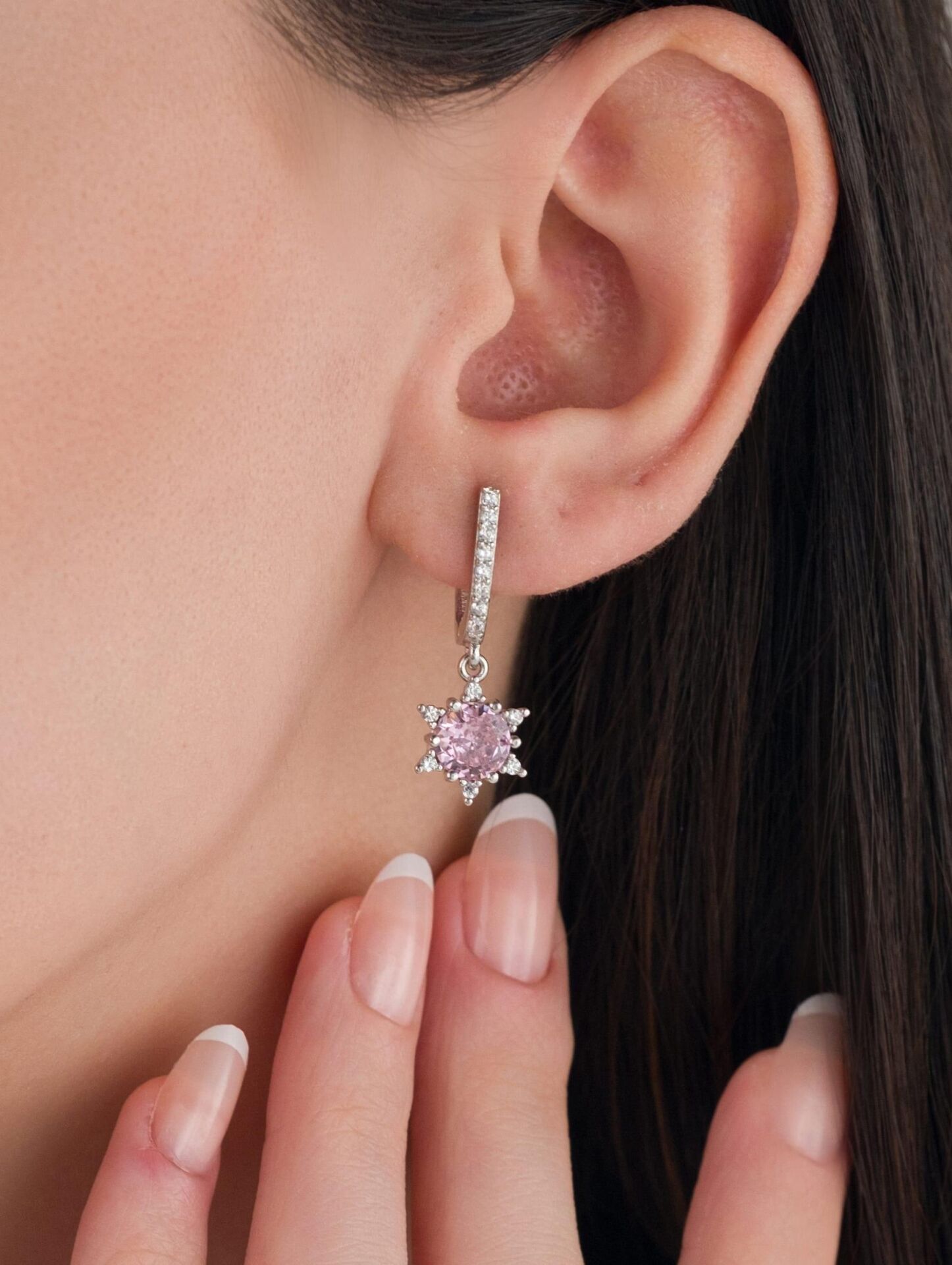 GÜMÜŞ PEMBE ZİRKON TAŞLI LOTUS ÇİÇEĞİ KÜPE