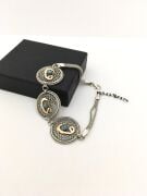 GÜMÜŞ VAV HARFLİ TURKUAZ TAŞLI BİLEKLİK