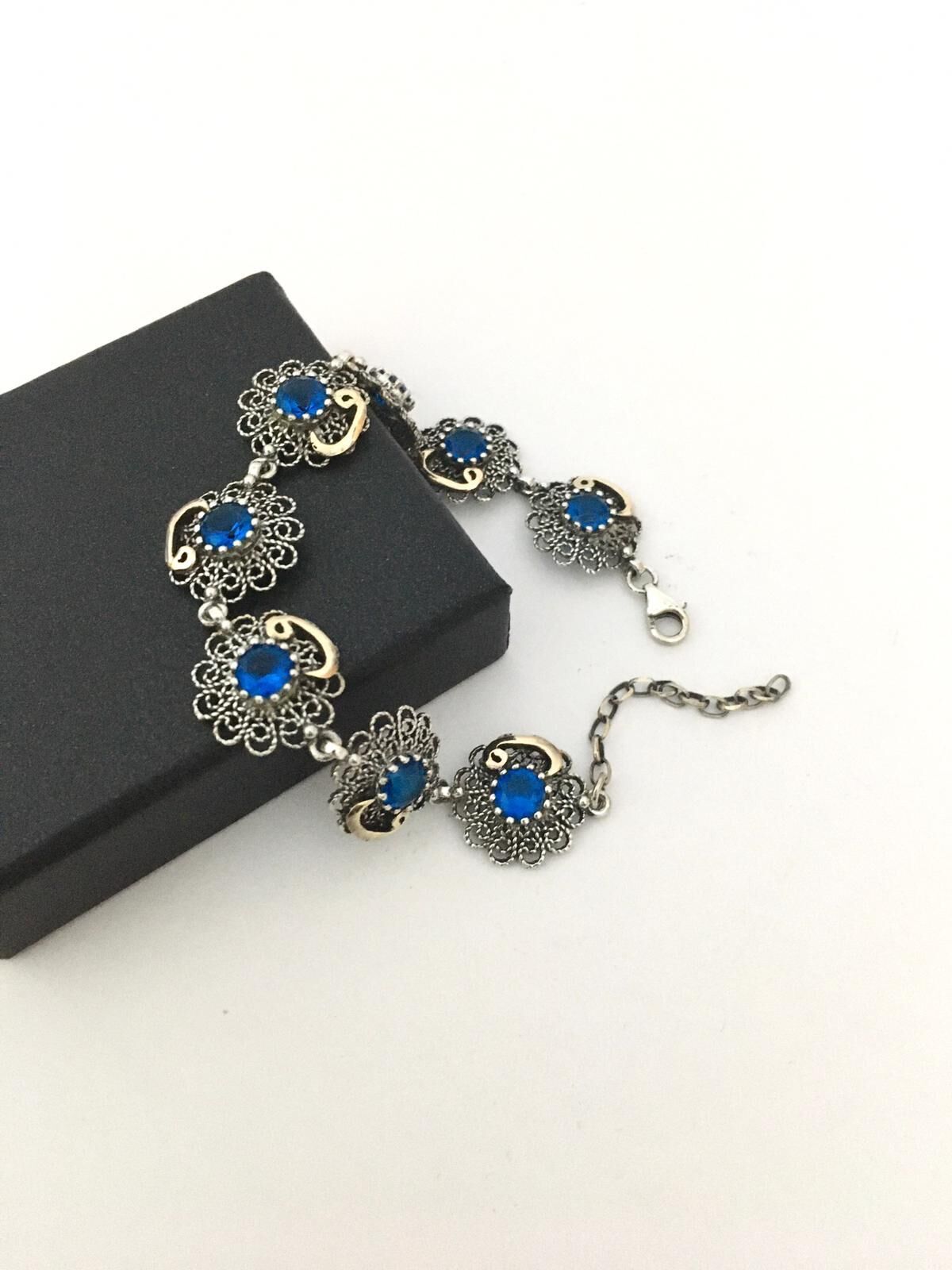 GÜMÜŞ AKUAMARİN TAŞLI VAV HARFİLİ BİLEKLİK