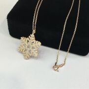 925 GÜMÜŞ KAR TANESİ ROSE KOLYE