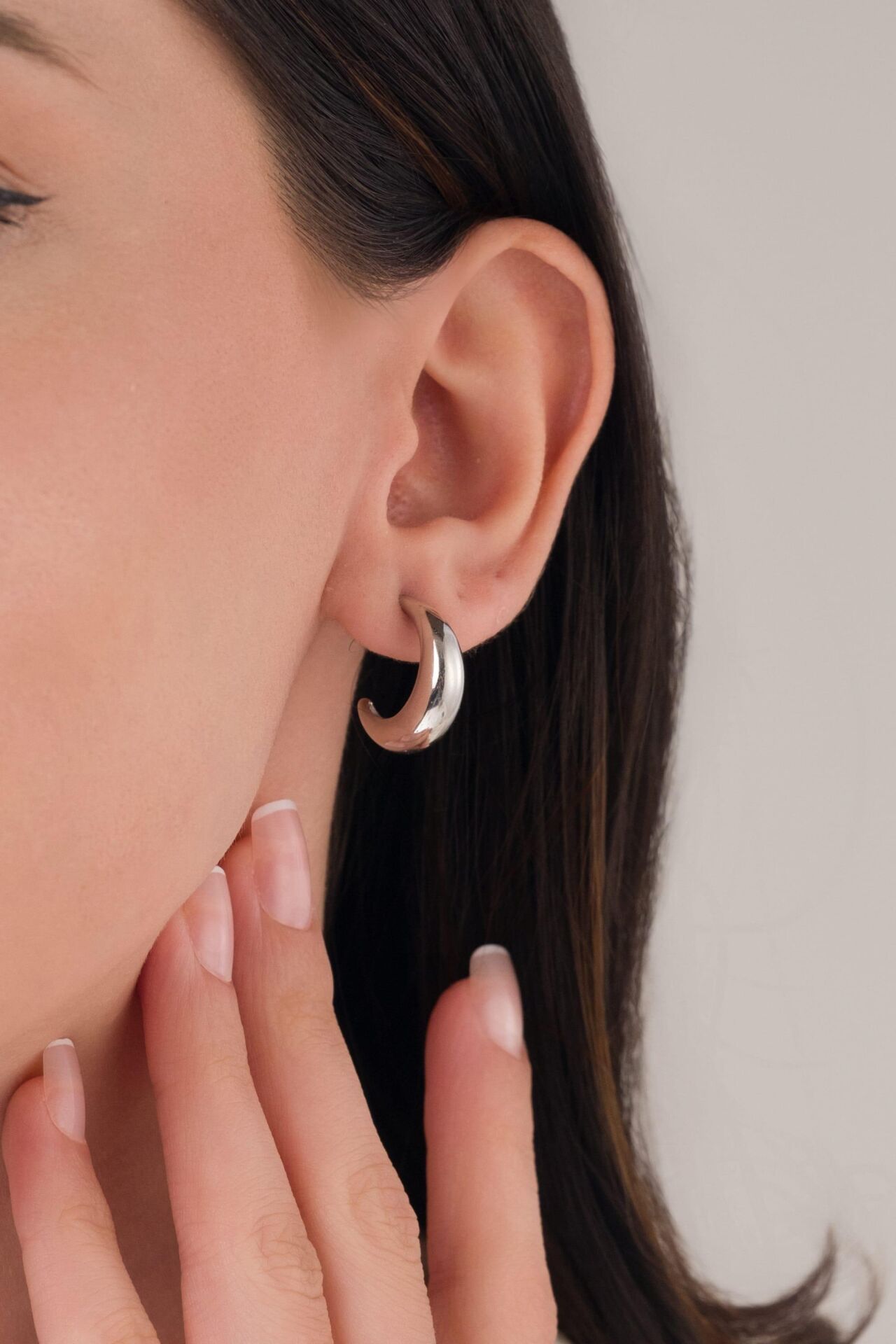 20 mm GÜMÜŞ  Göz Yaşı Damlası Hilal Şarnel Yarım Halka KÜPE