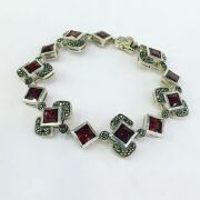 GÜMÜŞ MARKAZİT VE LAL GRANET TAŞLI BİLEKLİK