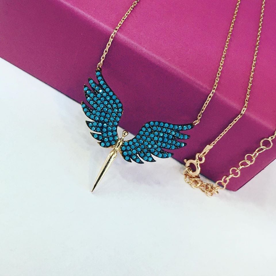 GÜMÜŞ ROSE BRONZ RENK TURKUAZ TAŞLI MİKAİL KILICI KOLYE