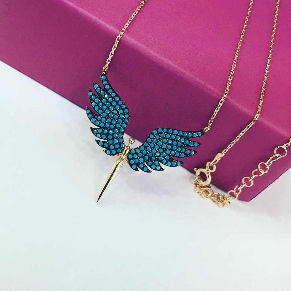 GÜMÜŞ ROSE BRONZ RENK TURKUAZ TAŞLI MİKAİL KILICI KOLYE