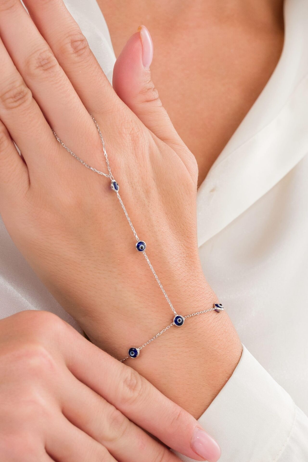 Gümüş Mavi Lacivert Nazar Boncuklu Boncuğu Göz Şahmeran Bileklik