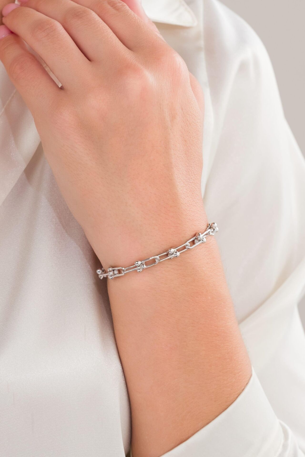 Gümüş Rodyumlu Toplu Ataç Zincir Bileklik