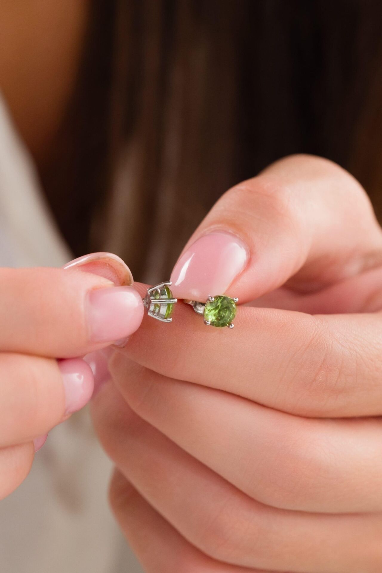 6 mm GÜMÜŞ Minimal Zultanit Sultanite Taşlı TEK TAŞ KÜPE