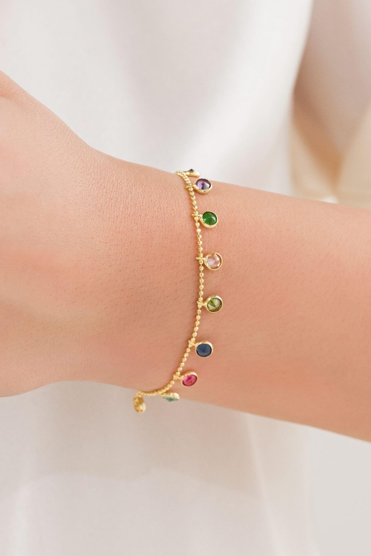 925 AYAR GÜMÜŞ ALTIN GOLD KAPLAMA RENGARENK RENKLİ YUVARLAK ZİRKON TAŞLI BİLEKLİK