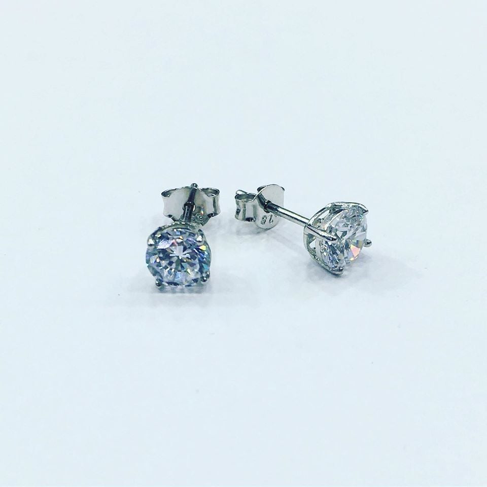 GÜMÜŞ TEK TAŞ MİNİK KÜPE