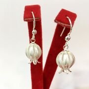 GÜMÜŞ TELKARİ İŞLEME NAR KÜPE