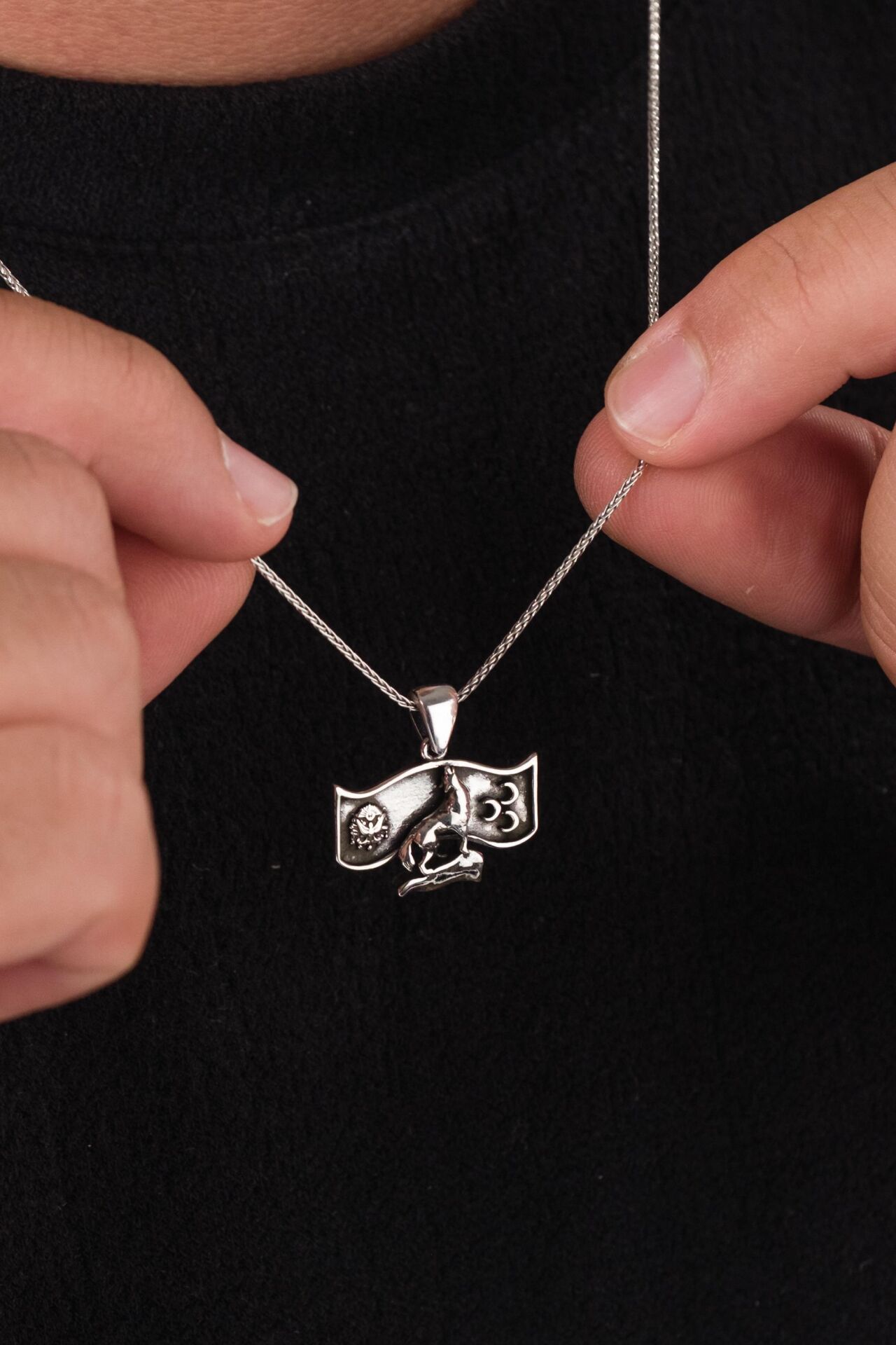 925 AYAR GÜMÜŞ Osmanlı Devleti Arması Üç Hilal Bozkurt ERKEK KOLYE