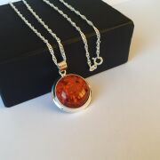 GÜMÜŞ ATEŞ KEHRİBARI KOLYE