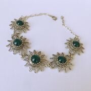 GÜMÜŞ TELKARİ YEŞİL AKİK TAŞLI ÇİÇEK BİLEKLİK