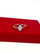 GÜMÜŞ MEKİK ZİRKON TAŞLI PIRLANTA MODELİ YÜZÜK