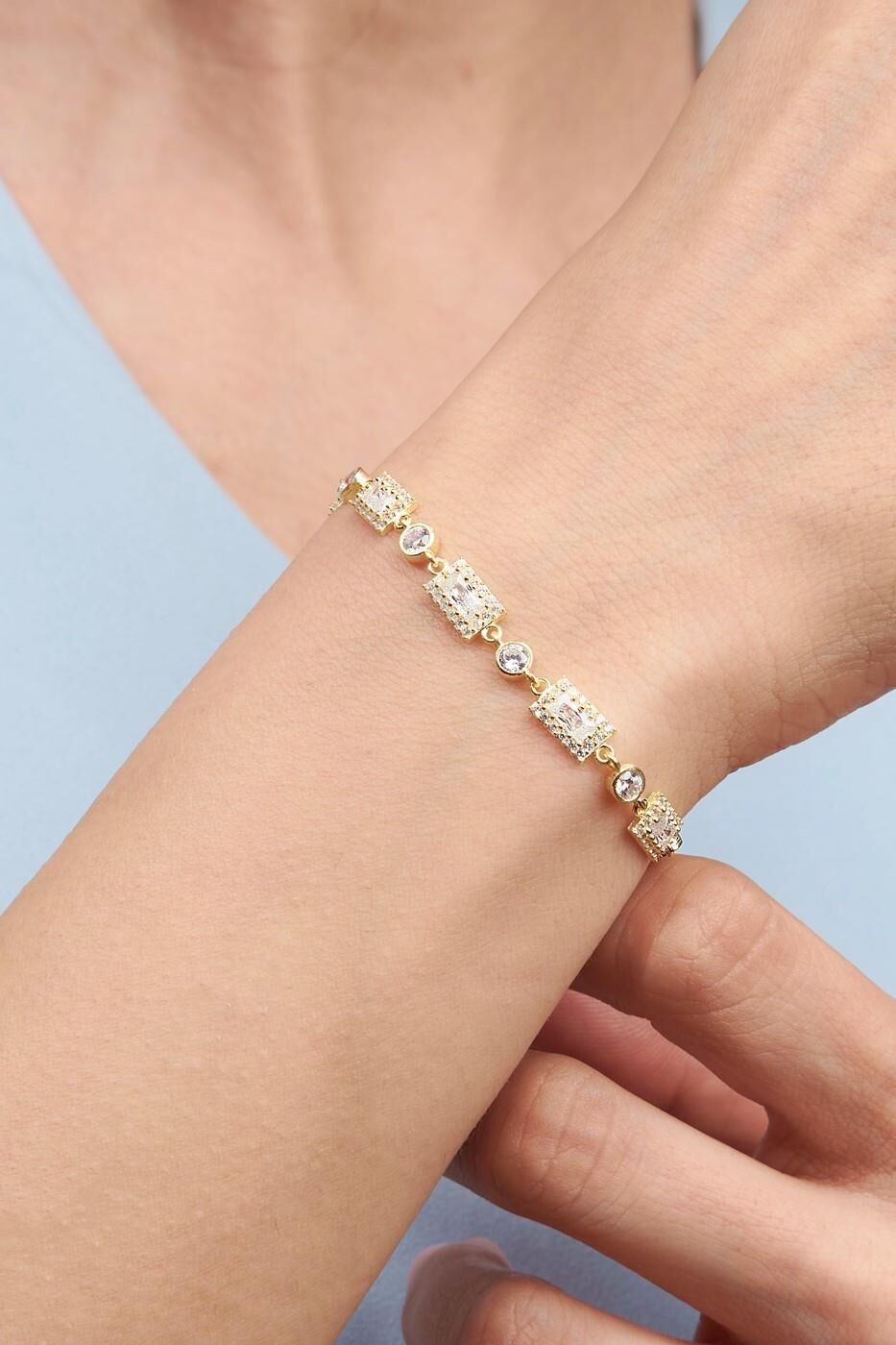 Gümüş Altın Kaplama Zirkon Taşlı Dikdörtgen Pırlanta Modeli Su Yolu Bileklik