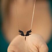 GÜMÜŞ ROSE SİYAH ZİRKON TAŞLI MİKAİL KILICI KOLYE