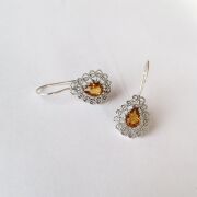 GÜMÜŞ TELKARİ BAL RENGİ ZİRKON TAŞLI DAMLA KÜPE