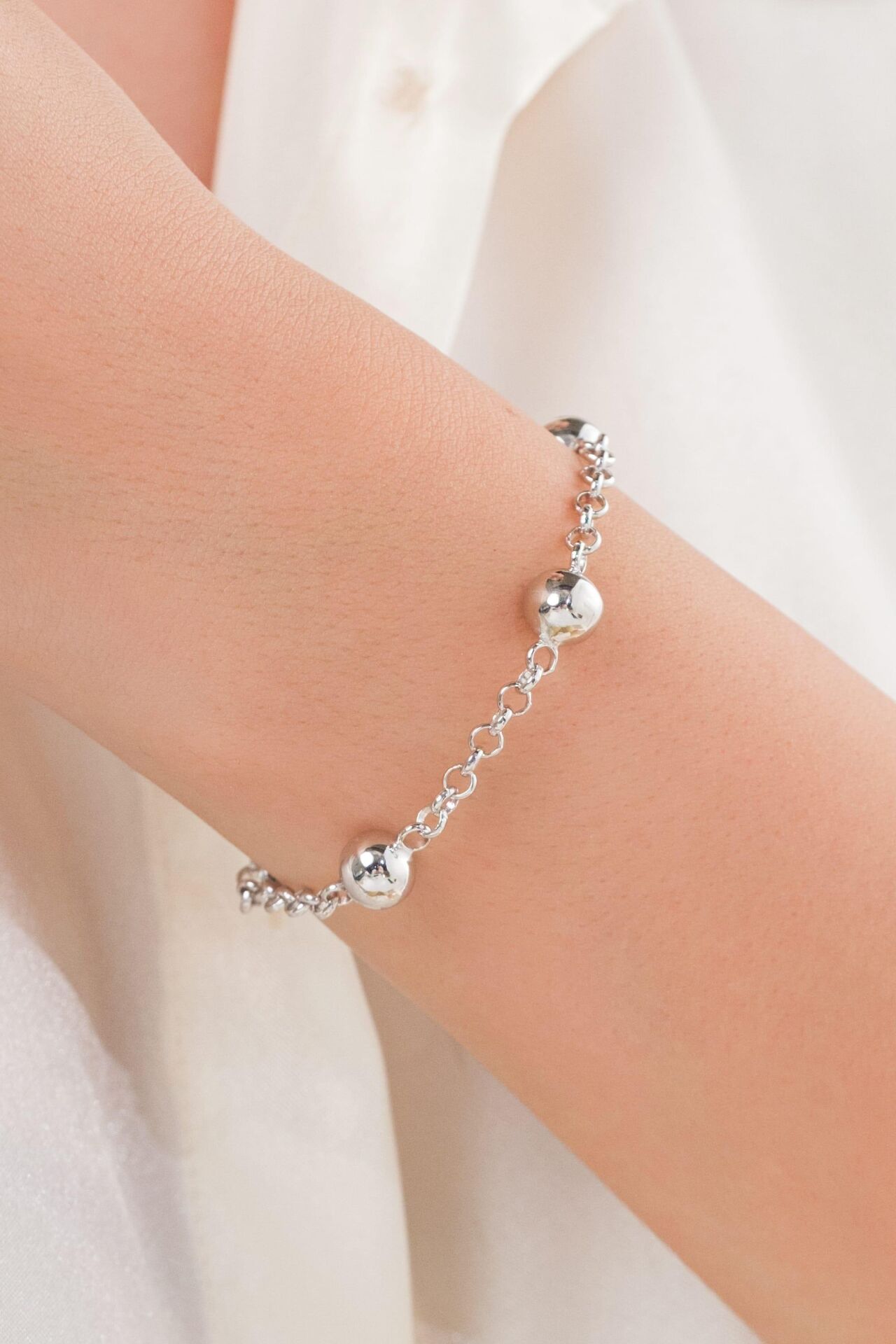 Gümüş Üç Toplu Habbe Hallow Taşsız Sade Bileklik