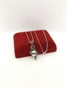 GÜMÜŞ MARKAZİT VE İNCİ TAŞLI KOLYE