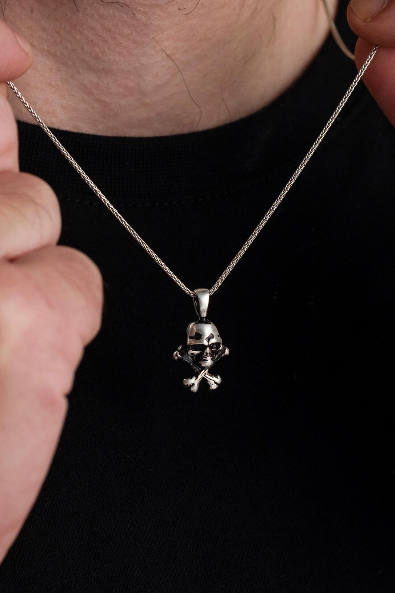 Gümüş Korsan Kafatası Kemik Erkek Motorcu Rock Punk Kolye