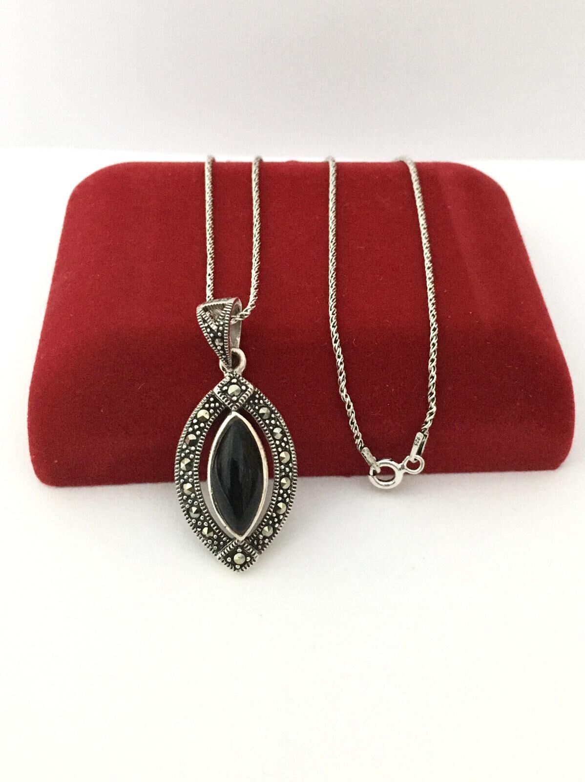 GÜMÜŞ MARKAZİT VE ONEX TAŞLI SET