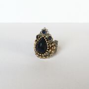 GÜMÜŞ SİYAH ZİRKON TAŞLI DAMLA TELKARİ YÜZÜK