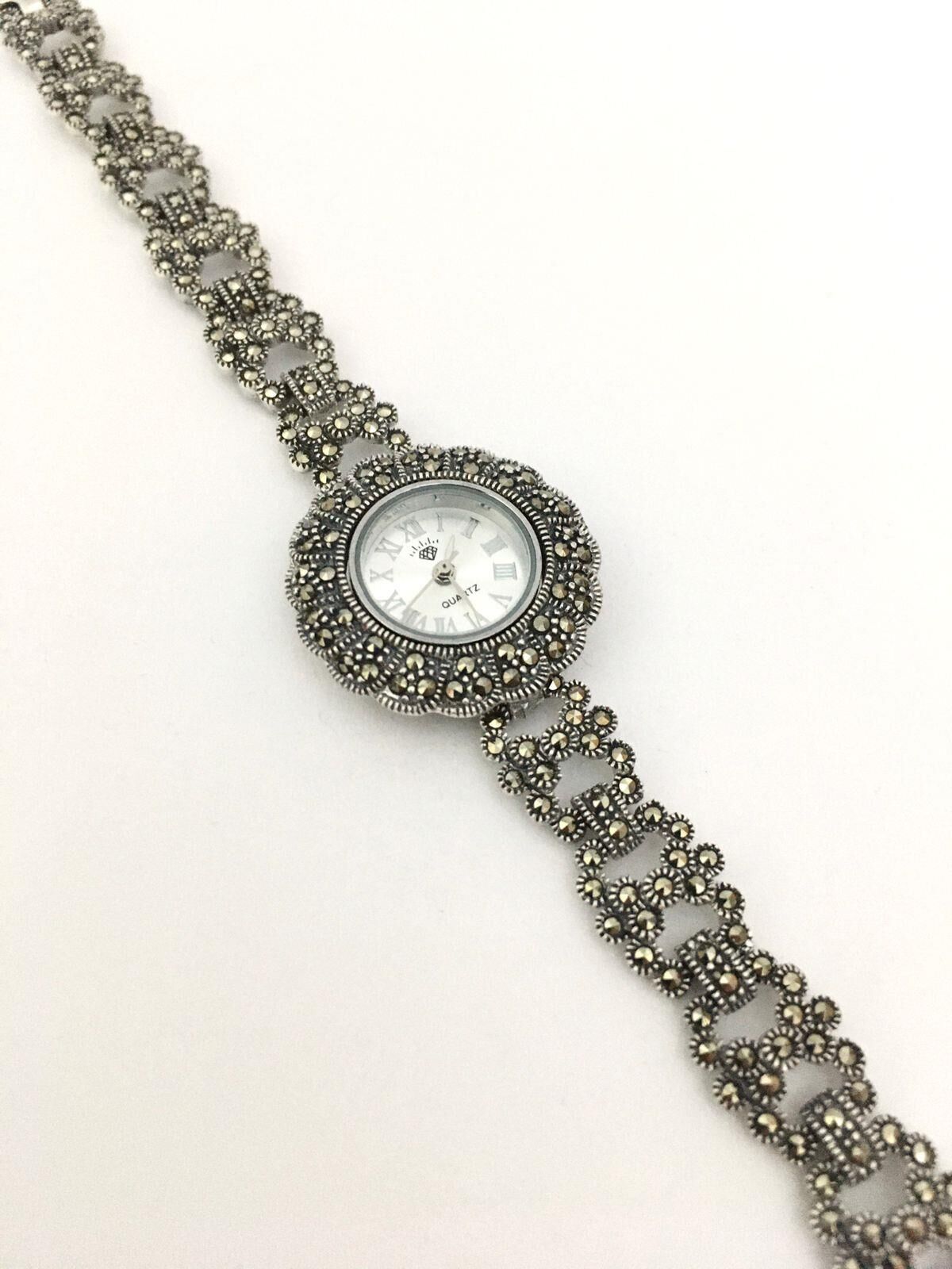 GÜMÜŞ MARKAZİT TAŞLI SAAT